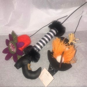 Michael’s sample Lot of three,Halloween decoration.